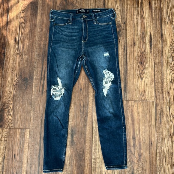 ✨3/$25 hollister cropped jegging - Picture 1 of 6